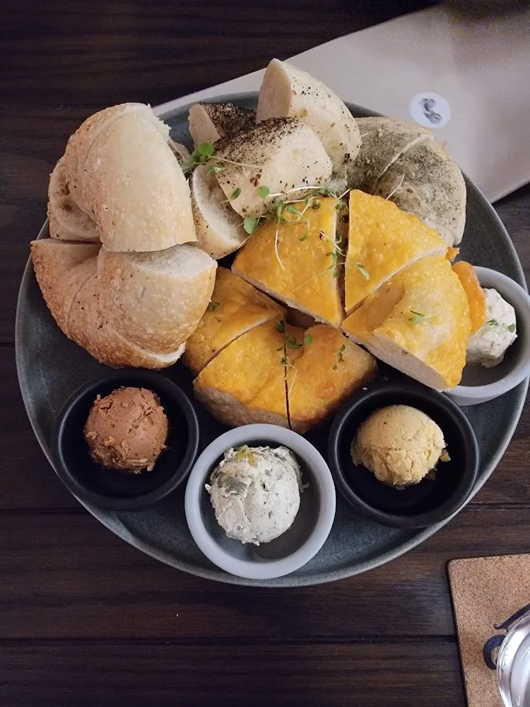 Butter Flight
